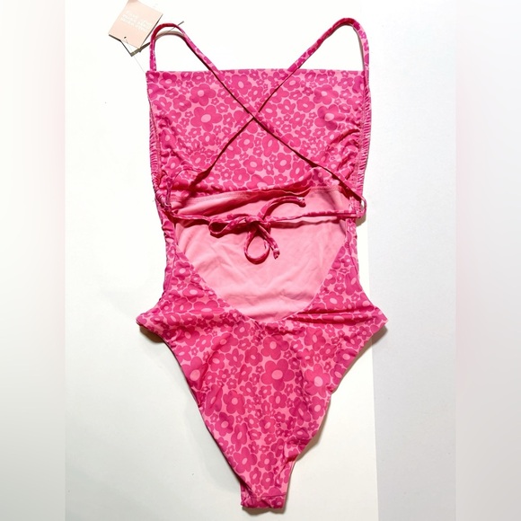 🆕 Dippin' Daisy's Gwen One Piece Flower Power Pink One Piece Swimsuit - Picture 7 of 7